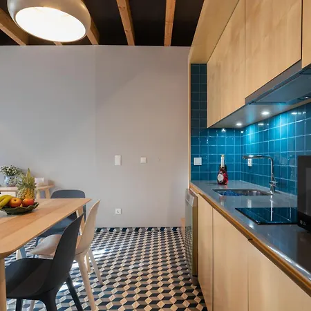 Host Wise - Stylish Luxurious House - River View