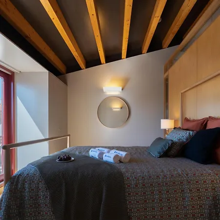 Dom wakacyjny Host Wise - Stylish Luxurious House - River View *