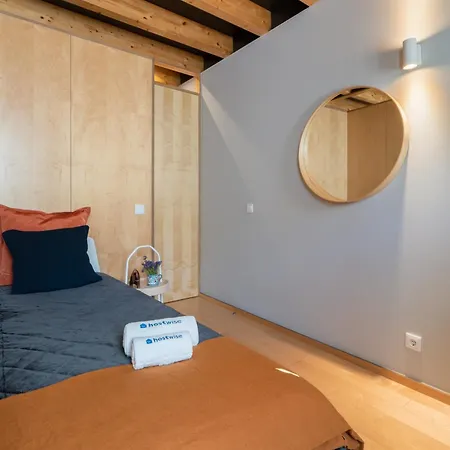 Dom wakacyjny Host Wise - Stylish Luxurious House - River View *